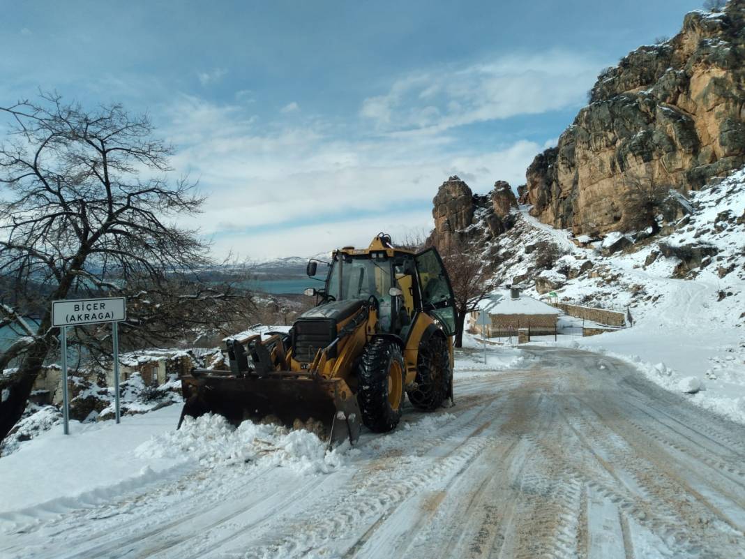 Diyarbakır'da Kar Yağışı: Dikkat bu yollar ulaşıma kapandı 3