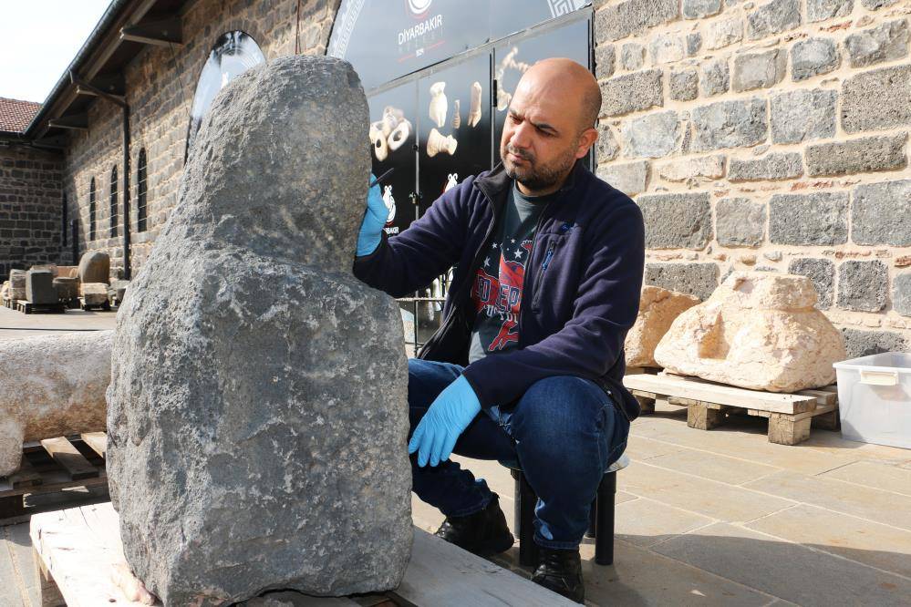 Diyarbakır'ın “tarihi eser doktorları” tarihe hayat veriyor 4