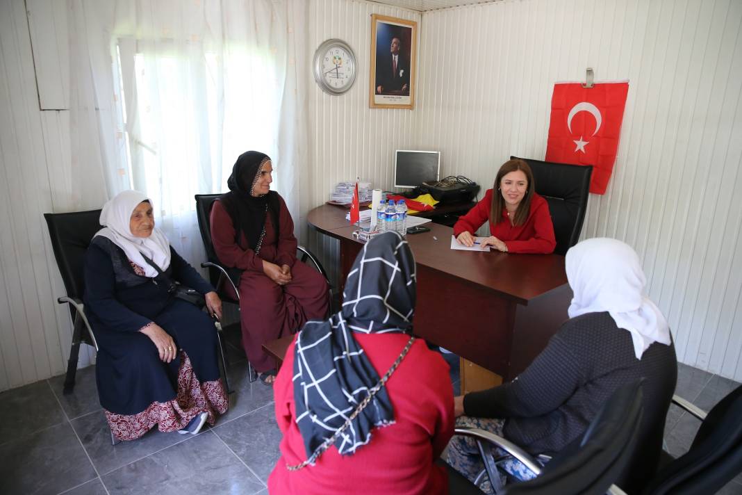 Eşinin görevi dolayısıyla Diyarbakır'a gelen kadın muhtar oldu 5