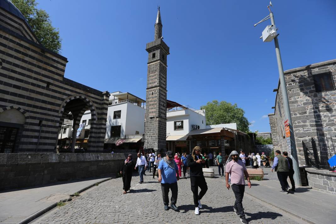Diyarbakır'da Kürtçe bilen "Turizm polisi" görev yapacak 4