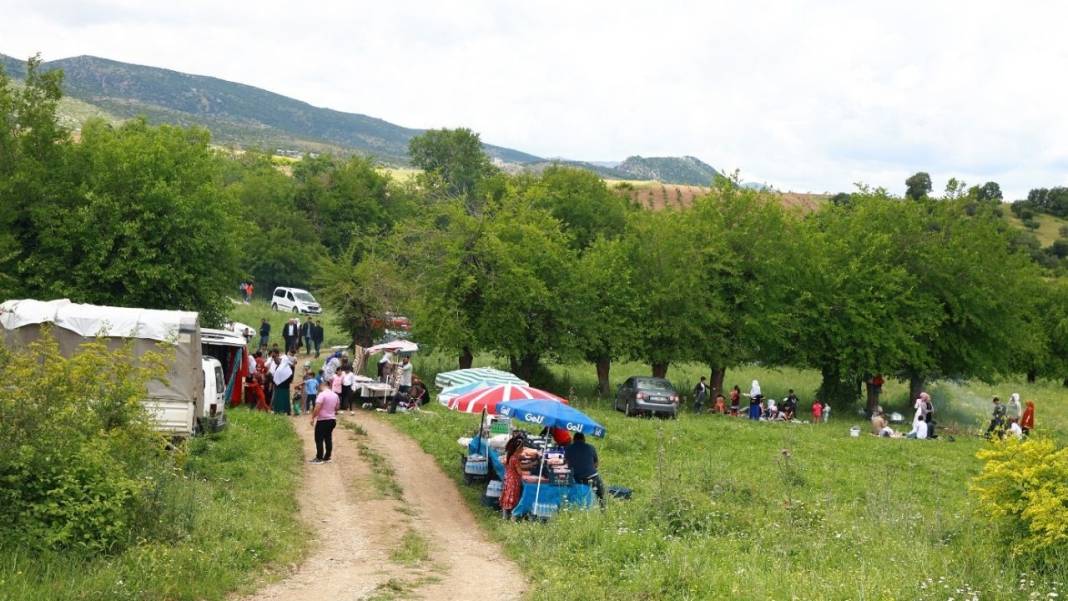 Diyarbakır’da asırlardır süren gelenek: Serê Gulanê 4