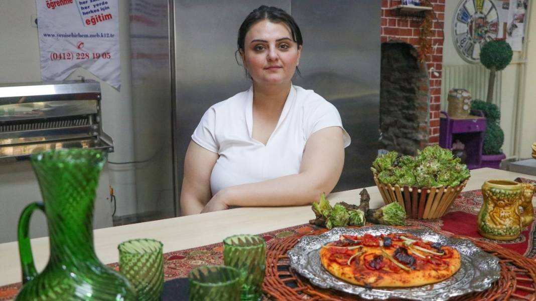 İtalyan pizzasına Diyarbakır dokunuşu; Kengerli pizza 3