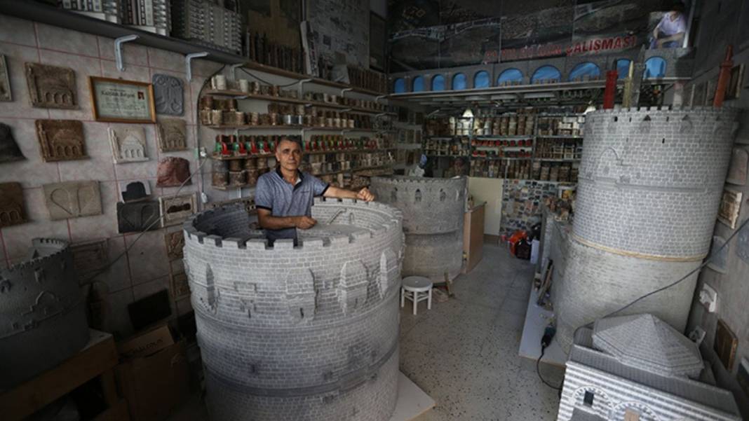 Diyarbakır’ın Büyük Ustası 40 Yıllık Emekle Sur’u Taşa İşleyen Fesih Gündoğar’ın Hikâyesi 4