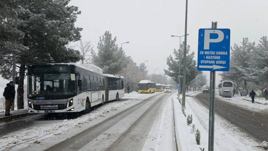 Diyarbakır buz kesti; Vatandaş tepkili, Belediye sınıfta kaldı 6
