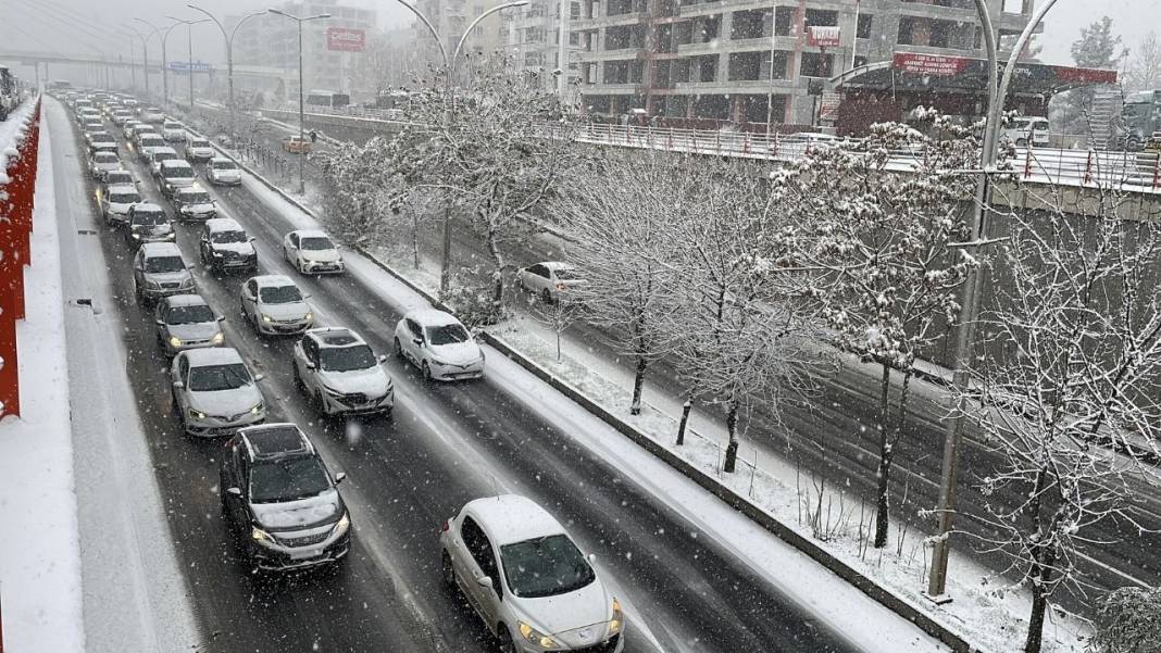 Diyarbakır buz kesti; Vatandaş tepkili, Belediye sınıfta kaldı 1