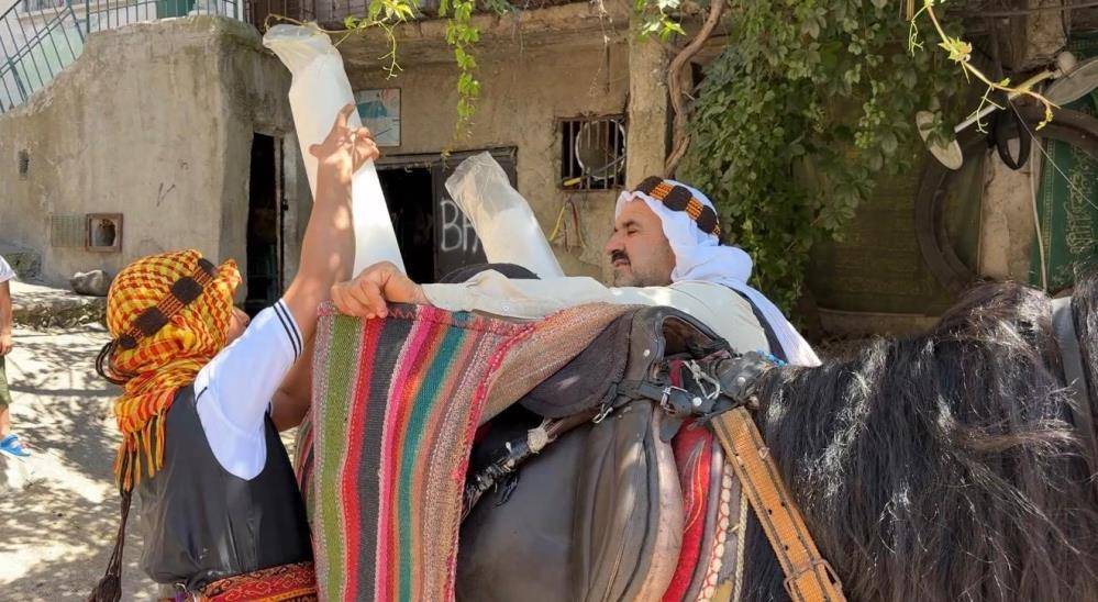 Diyarbakır’da 40 derece sıcakta at sırtında zamana karşı yarış 3