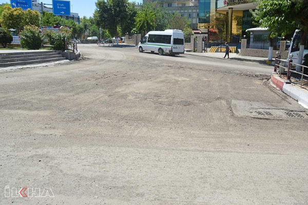 VİDEO HABER - Tamamlanmayan asfalt çalışmasına esnaftan tepki