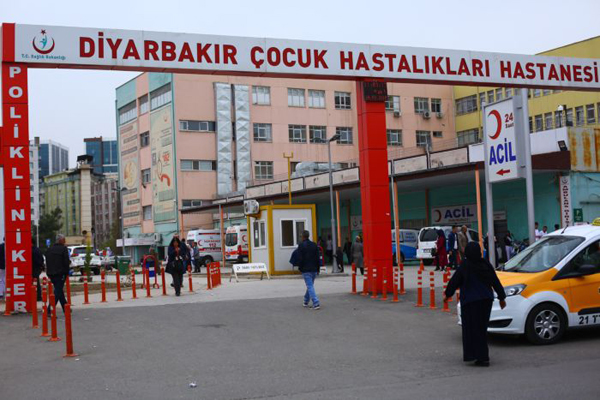 Diyarbakır Çocuk Hastanesi’nde yemek boykotu