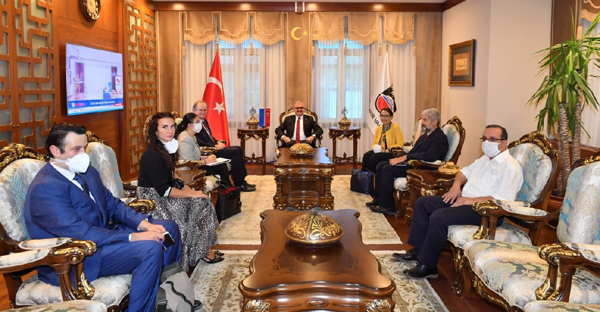 AB Türkiye Delegasyonu Başkanı Berger'den Vali Karaloğlu'na ziyaret