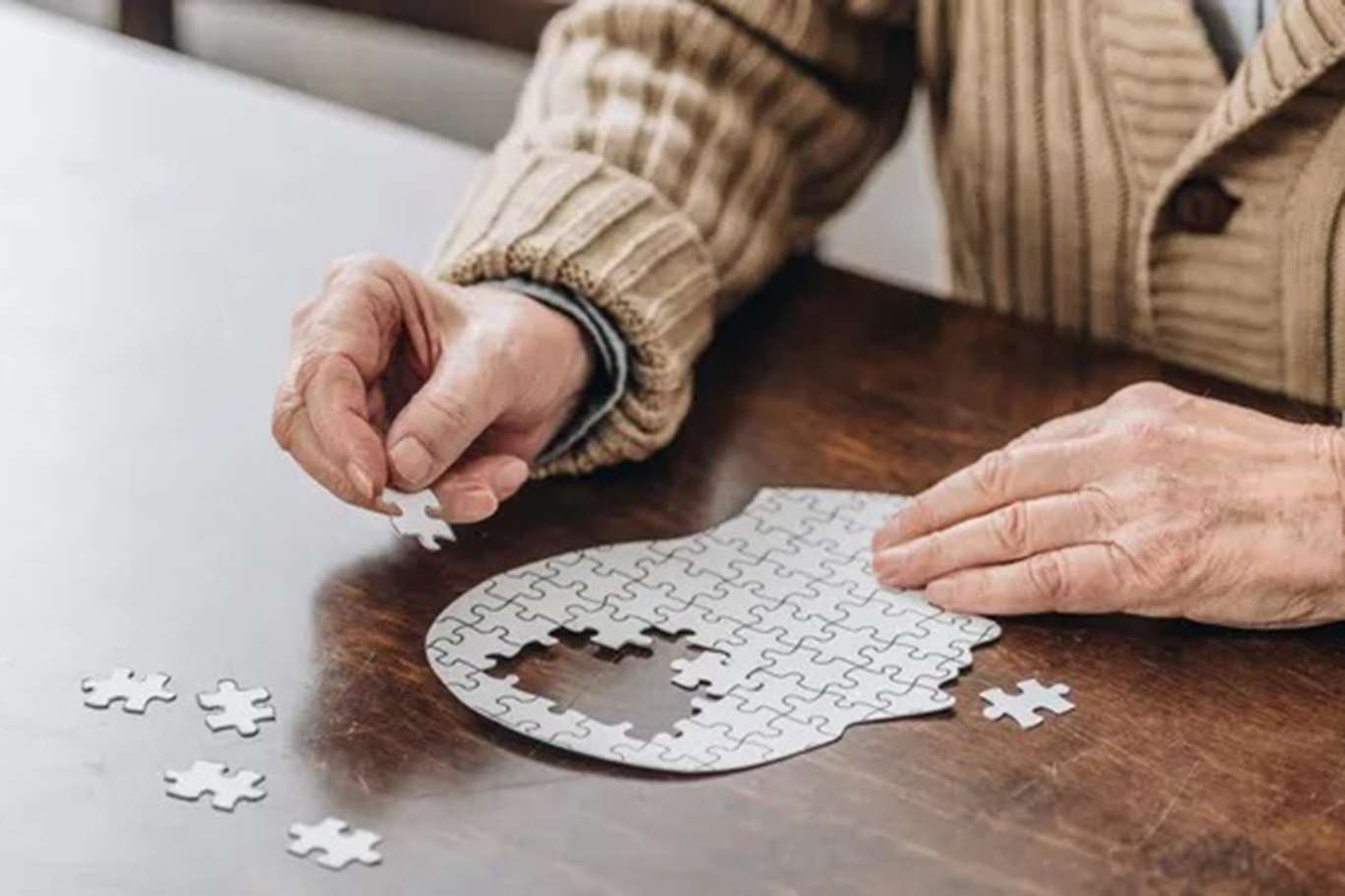 Korona Alzheimer hastalarını nasıl etkiledi?