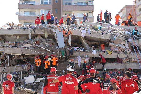 İnşaat mühendislerinden deprem uyarısı