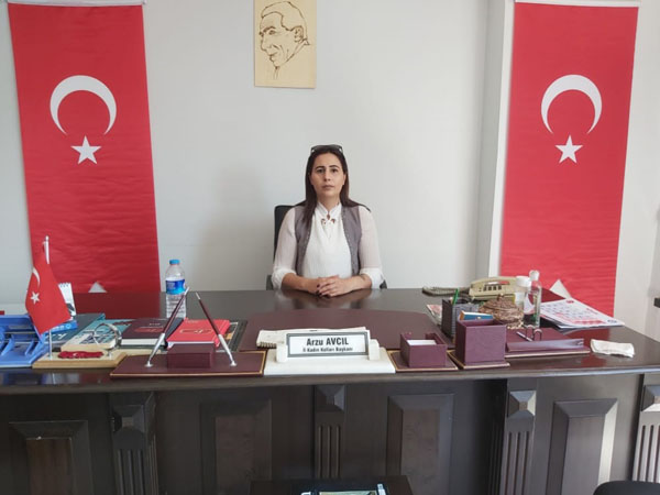 MHP Diyarbakır il kadın kolları başkanı istifa etti