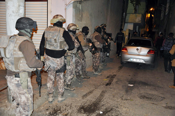 6 ilde PKK operasyonu: 24 gözaltı