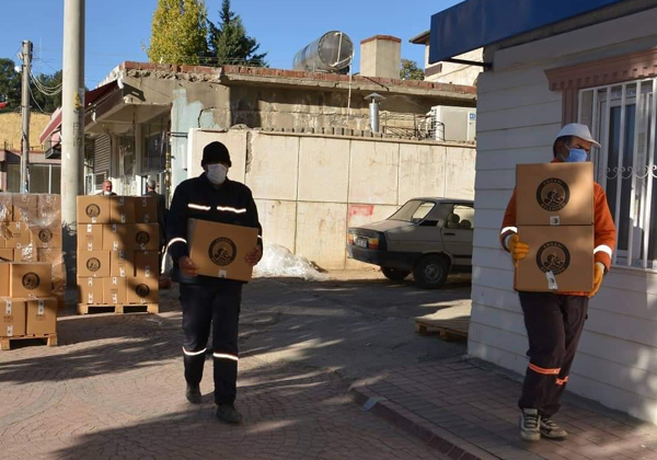 Ergani Belediyesi’nden taziye paketi uygulaması