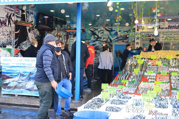 Diyarbakır'da balığa ilgi arttı!