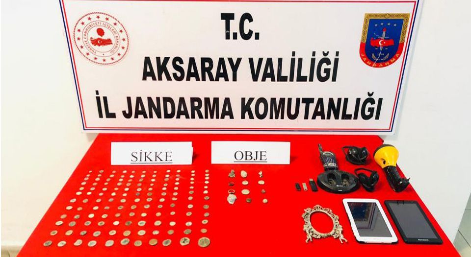 Aksaray'da Jandarma'dan tarihi eser avı