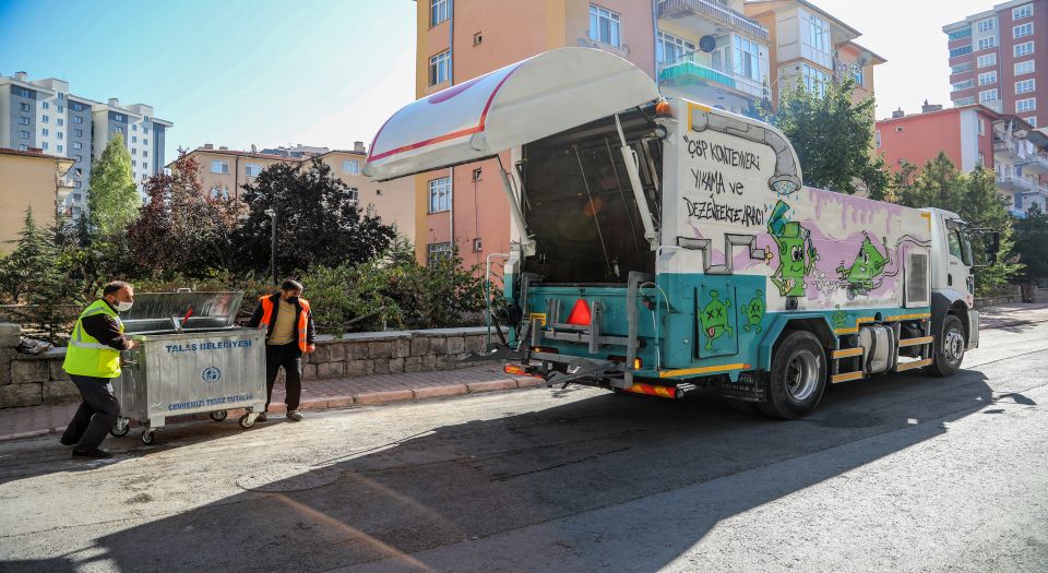 Kayseri Talas'ın sokaklarında hijyen hakim