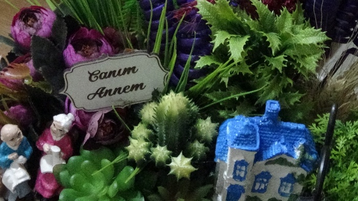 Çiçekçilerin ‘Anneler Günü’ mesaisi