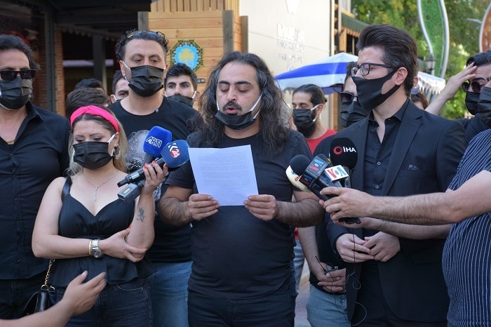 Diyarbakır'daki müzisyenlerden eğlence sektörü yasağına tepki; Yaşam hakkımız kısıtlanıyor