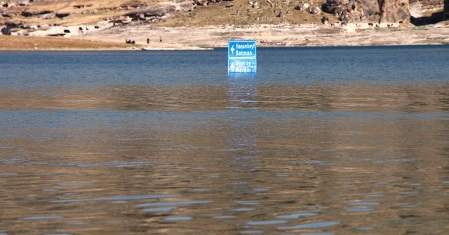 Sular çekildi Hasankeyf yeniden gün yüzüne çıktı