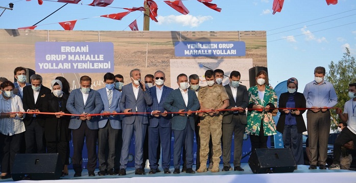 84 Km’lik grup köy yollarının açılışı yapıldı