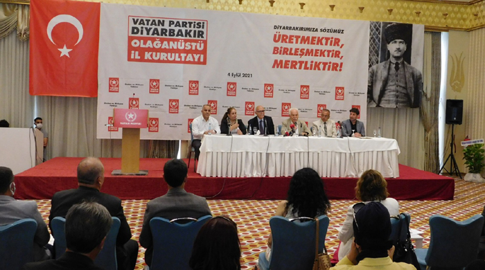 Vatan Partisi Diyarbakır İl Kongresi, Doğu Perinçek'in katılımıyla gerçekleştirildi
