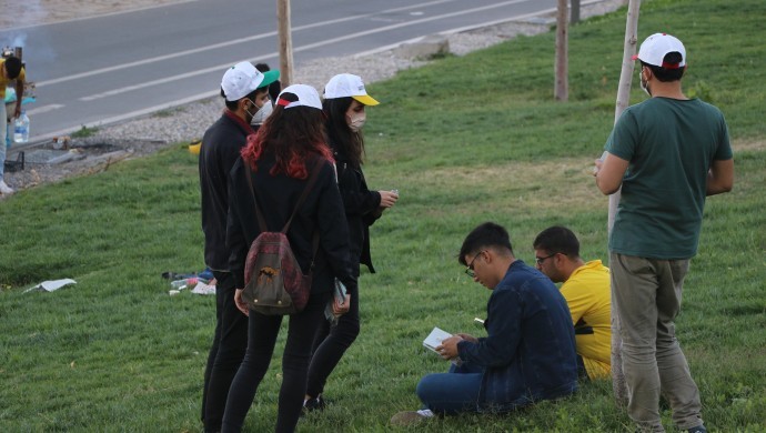 HDP Gençlik Meclisi’nden bağımlılık karşıtı afiş çalışması