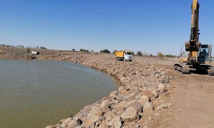 Ergani’de 5 hayvan içme suyu göleti onarıldı