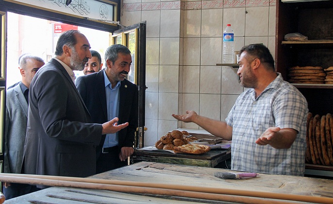 Video Haber; ‘Zincir marketler esnafın belini büküyor’