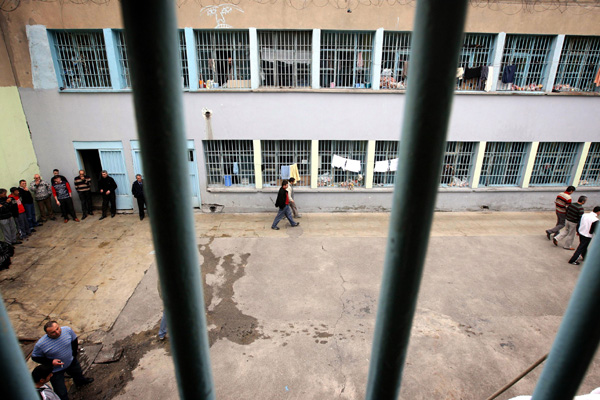 CHP’den cezaevi raporu: Son 25 yılda 641 intihar
