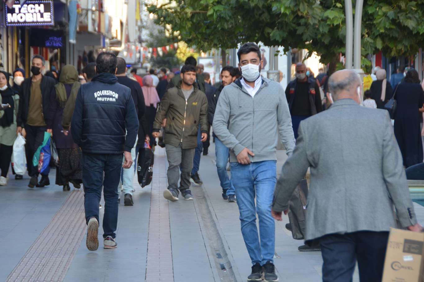 Bayram Öcal yazdı: Tedbiri elden bırakmadan mücadele