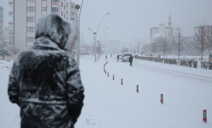 Diyarbakır için hafta sonunda kar ve zirai don uyarısı!