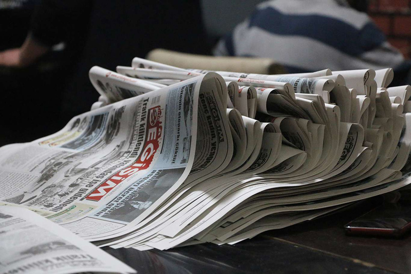 VİDEO HABER - Yerel gazeteler kepenk indirmemek için direniyor!