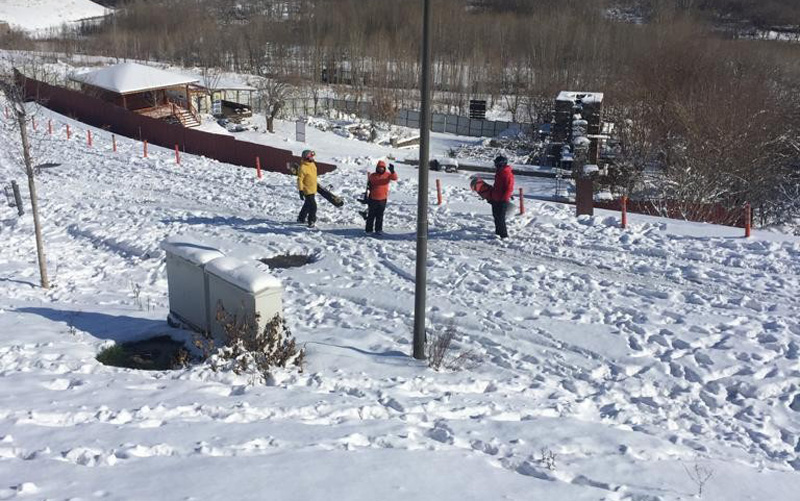 Diyarbakır'ın tarihi mekanlarında snowboard keyfi