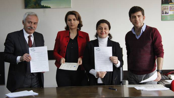HDP’nin Diyarbakır adayları ‘şeffaflık’ protokolünü imzaladı