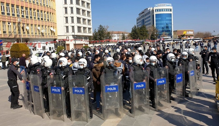Diyarbakır’daki 15 Şubat protestosunda geniş güvenlik önlemi