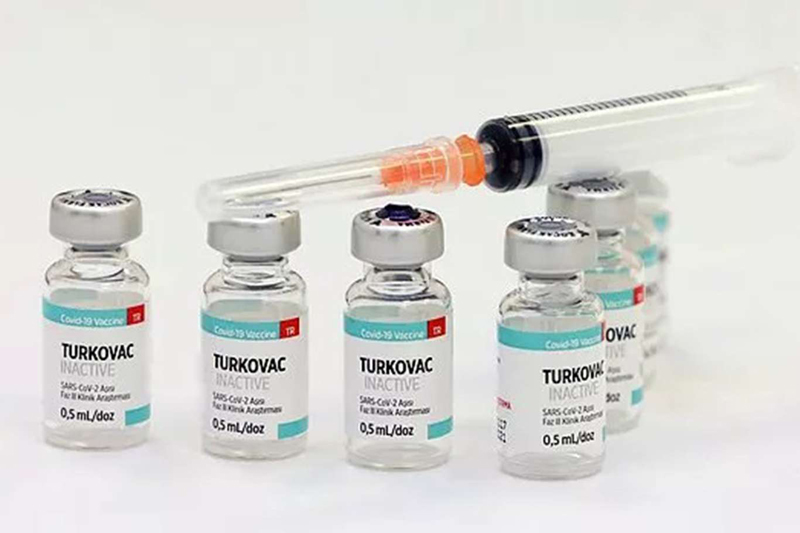 Sağlık Bakanı Koca'dan Turkovac aşısı çağrısı