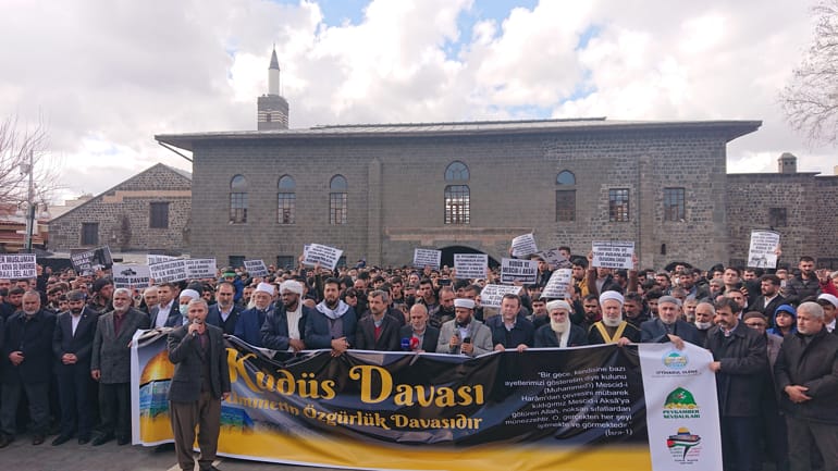 ‘Kudüs’ün kurtuluşu ümmetin kurtuluşudur’
