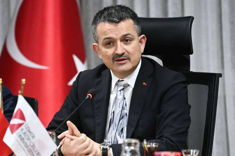 Tarım Bakanı Pakdemirli istifa etti, yerine Vahit Kirişçi atandı