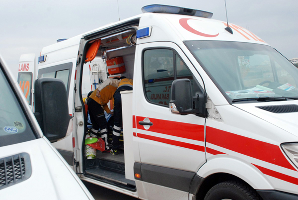 Diyarbakır’da zincirleme trafik kazası; 1 ölü 4 yaralı