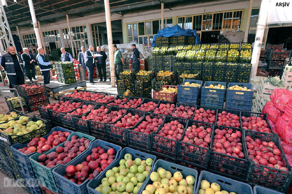 "Gıda enflasyonunda taze meyve ve sebze fiyatlarındaki artış etkili oldu"