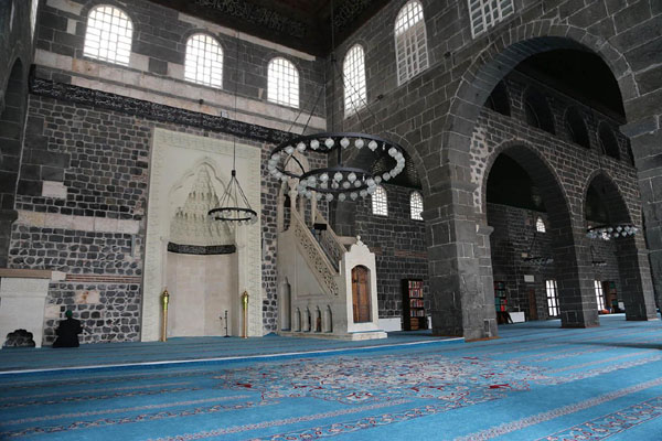 Diyanet İşleri Başkanlığı vaiz alacak