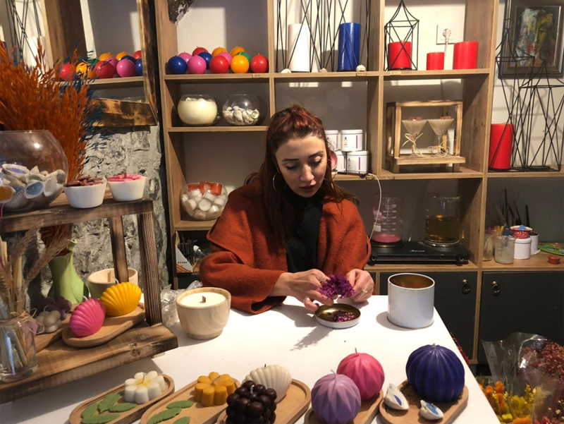 Doğal mumları Diyarbakır’da üreten tek kadın girişimci