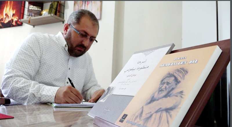 Suriyeli Şair, eserlerini 27 yıl sonra Türkiye’de yayınlayabildi!