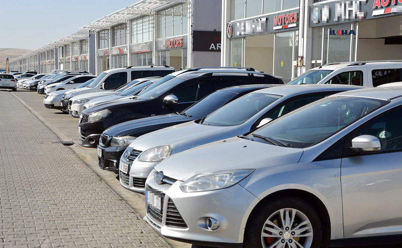 Otomobil ve hafif ticari araç pazarı yüzde 18,5 daraldı