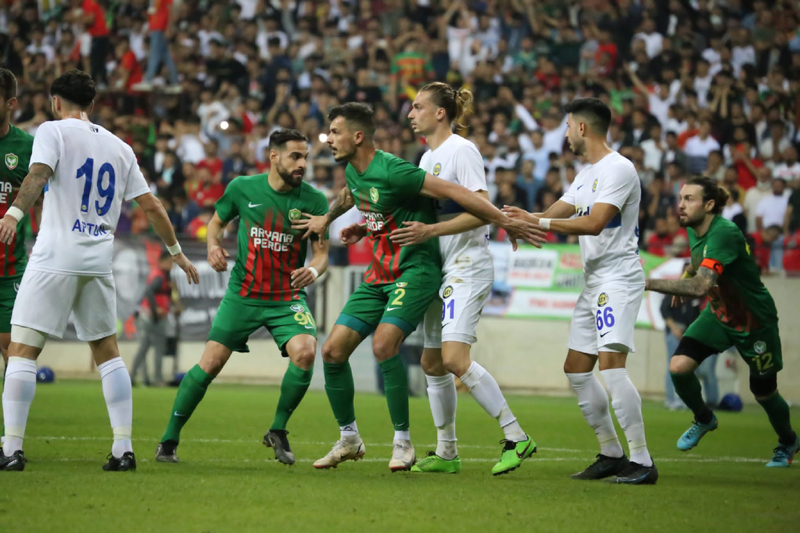 Amedspor’un play-off çeyrek final maçında taraftar rekoru!