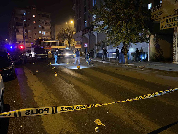 Diyarbakır'da silahlı kavga: 1 ölü, 4 yaralı