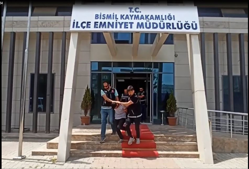 Diyarbakır’da zehir tacirlerine operasyon