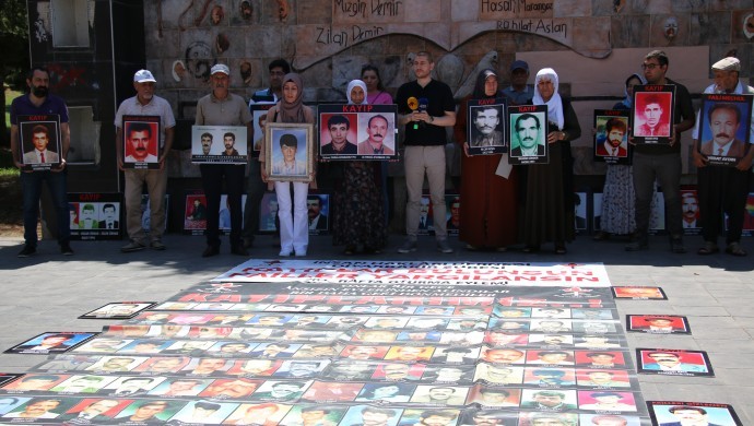 Diyarbakır'da Kayıp Yakınlarının mücadelesi 703'ncü haftada