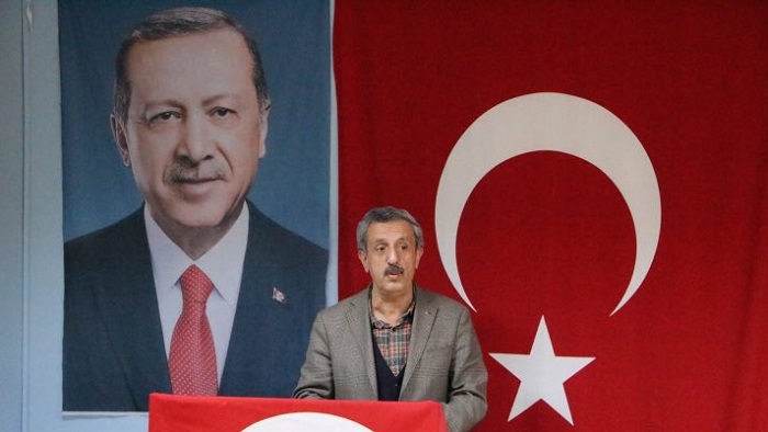 İlçe başkanı ve eşini suçladılar; Ak Parti Lice Teşkilatında toplu istifa